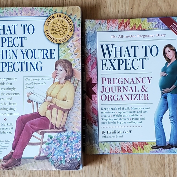 What To Expect When You're Expecting book and What To Expect Pregnancy Journal - Picture 2 of 9